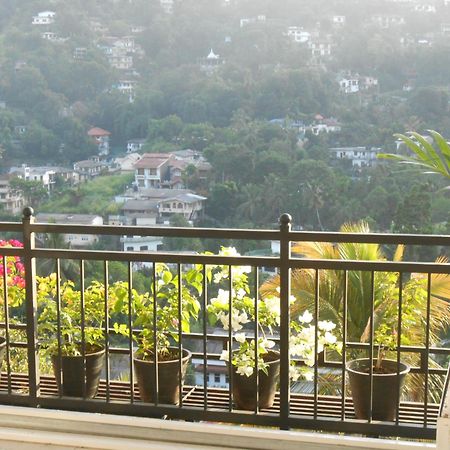 Luxury Apartment The Walkers Nest Kandy Ngoại thất bức ảnh